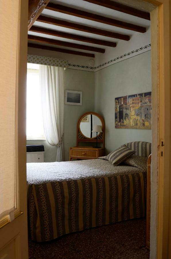 Apartamento Casa Di Luli Siena Exterior foto